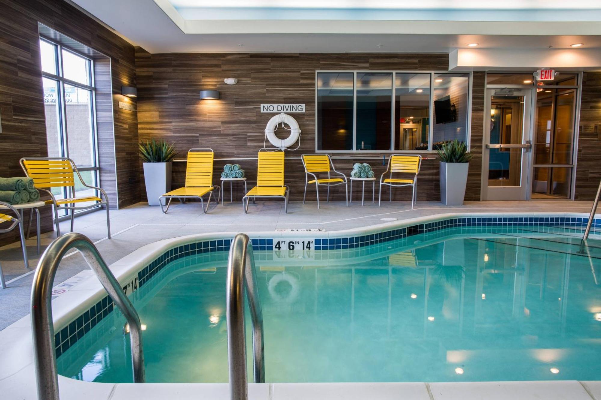 Fairfield Inn & Suites By Marriott Lincoln Southeast Exterior foto